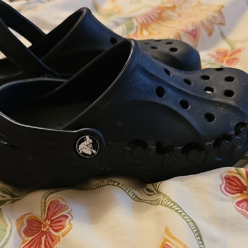Kids Navy Blue Clogs